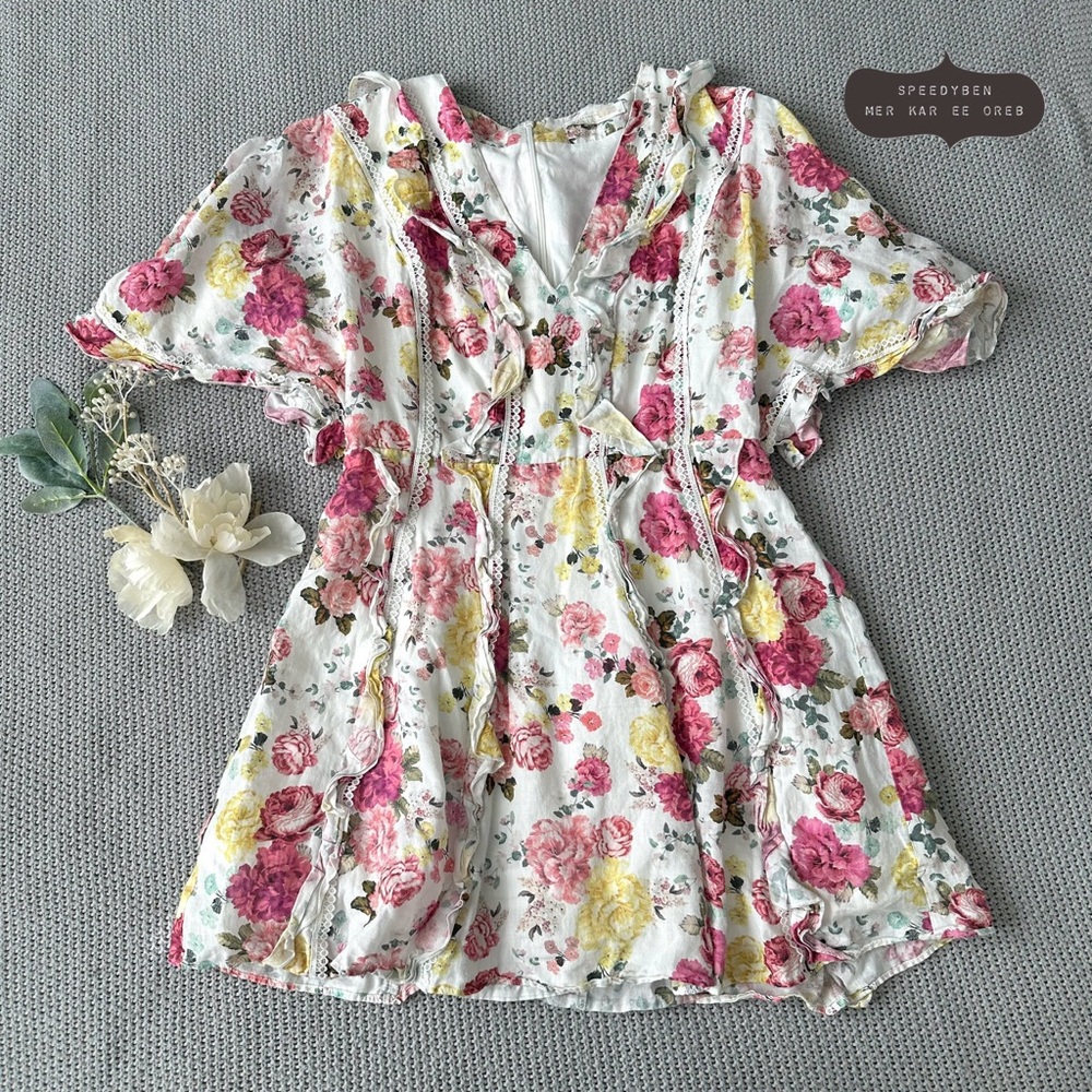 La Maison Talulah Floral Tea Time Mini Dress Size Medium